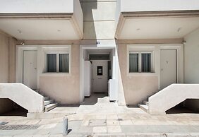 Soho Apartment by Olala Homes