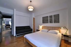 Soho Apartment by Olala Homes