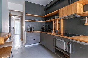 Soho Apartment by Olala Homes