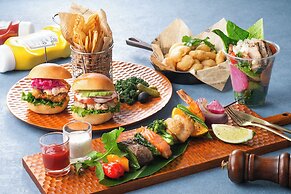 Okinawa Harborview Hotel