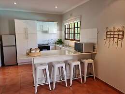 African Sands Bed & Breakfast