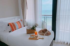 Blue Tao Beach Hotel