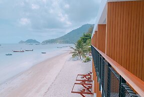 Blue Tao Beach Hotel