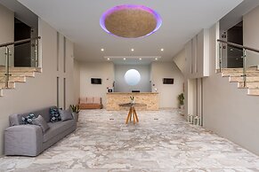 Sisi Breeze Hotel