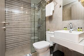 Sisi Breeze Hotel