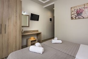 Sisi Breeze Hotel