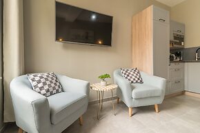 Luxurious Suites Elegance