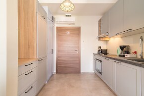 Luxurious Suites Elegance