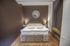 Mujen Lux Kopaonik