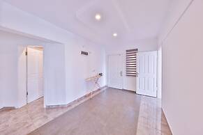3 House Apart