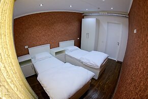MANIJA Hostel