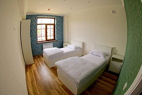 MANIJA Hostel