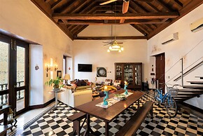 San Pedro Apartments