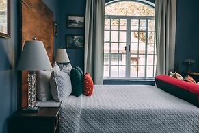 Liquidambar Hotel