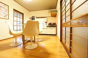 Rainbow Takayama Private House