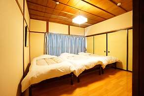 Rainbow Takayama Private House