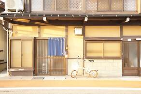 Rainbow Takayama Private House