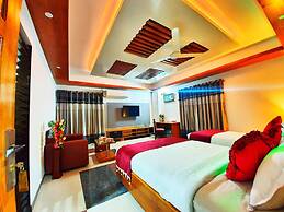 Hotel Khan Palace