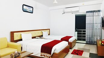 Hotel Khan Palace