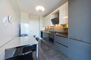 Green Hills Suites