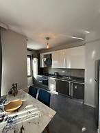 Green Hills Suites