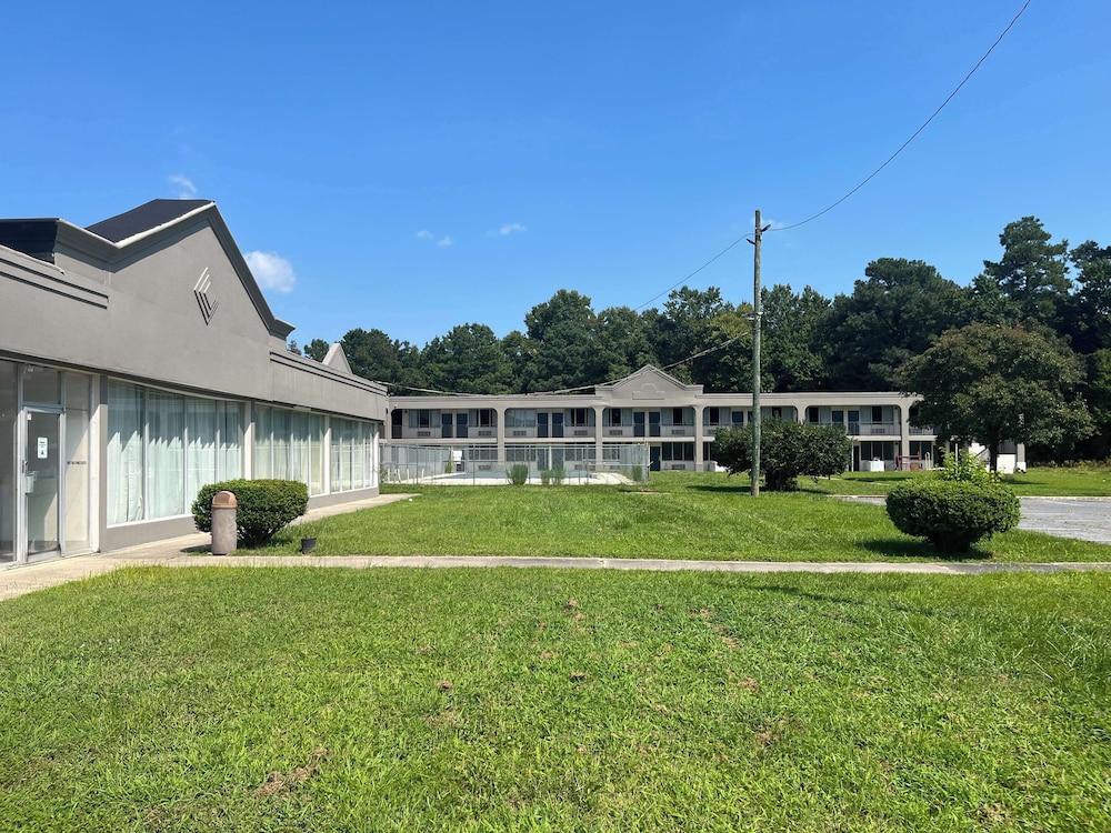 Studio 6 Suites Pocomoke City, MD