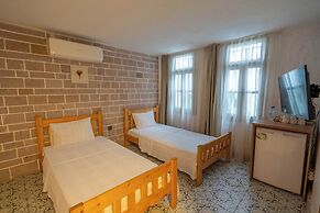 Ajlan Hotel Cunda
