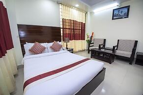 Hotel Ali Plaza