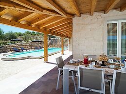 Villa Kika
