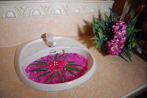 Bagan Central Hotel