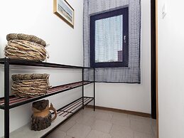 Apartments Ana Valbandon