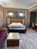 Hotel Dedemin 2