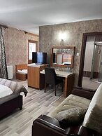 Hotel Dedemin 2
