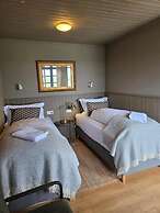 Riverfront Lodge