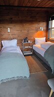 Riverfront Lodge