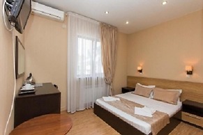 Paradis Hotel