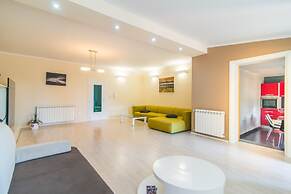 Holiday House Flego