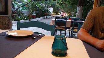 Otel Dolphine