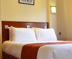 Brownie's Guest House