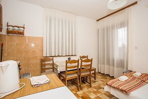 Apartments Adria