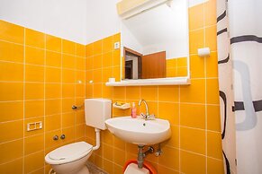 Apartments Adria