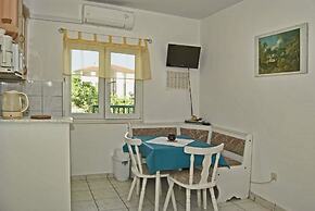 Apartments Zderic