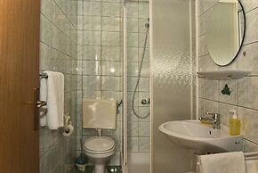 Apartments Zderic