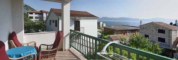 Apartments Zderic