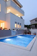 Apartments Villa Aurora 4