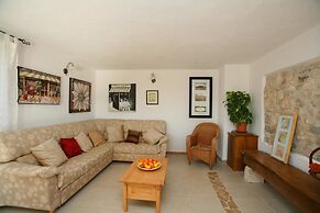 Villa Nada Flores