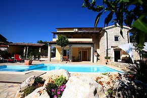 Villa Nada Flores