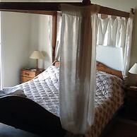 Layia Bungalow