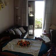 Layia Bungalow
