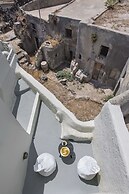 Dimael Mansion